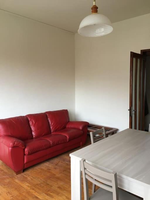La Casa Di Aurora Apartment Ivrea Exterior photo